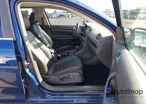 2013 Volkswagen Jetta Sportwagen 2.0L Tdi z USA, uszkodzony, nr VIN 3VWPL7AJ9DM683113